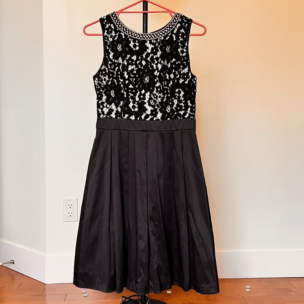 Review elegant black dress